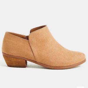 NWT TORRID WW Faux Suede Ankle Bootie